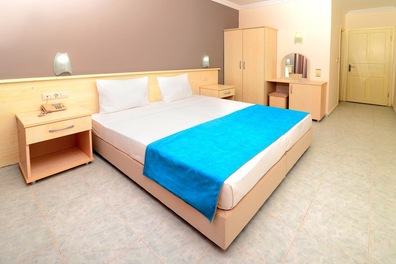 Eles Otel アキアーラ エクステリア 写真